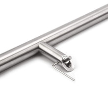 Load image into Gallery viewer, Oblique 104 Door Handle Foot Details